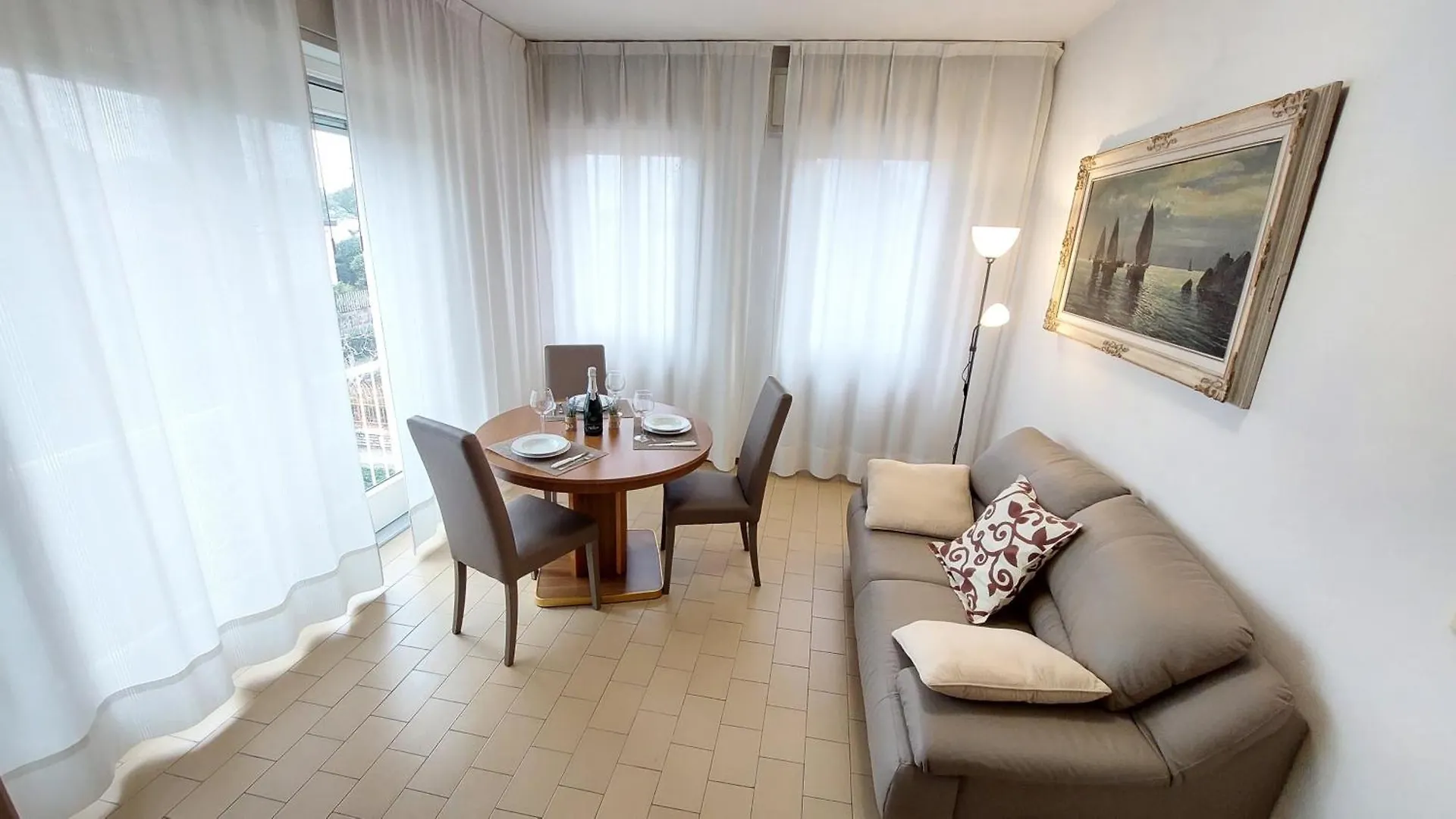 Betulla Lake View Apartment Lazise